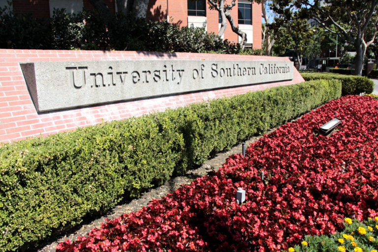 南カリフォルニア大学 Usc に入学するには 偏差値やランキング 入学条件や学費 学部などの留学情報 留学プレス Press 海外大学 大学院 中学 高校 語学学校の留学情報サイト