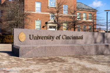 シンシナティ大学University of Cincinnati